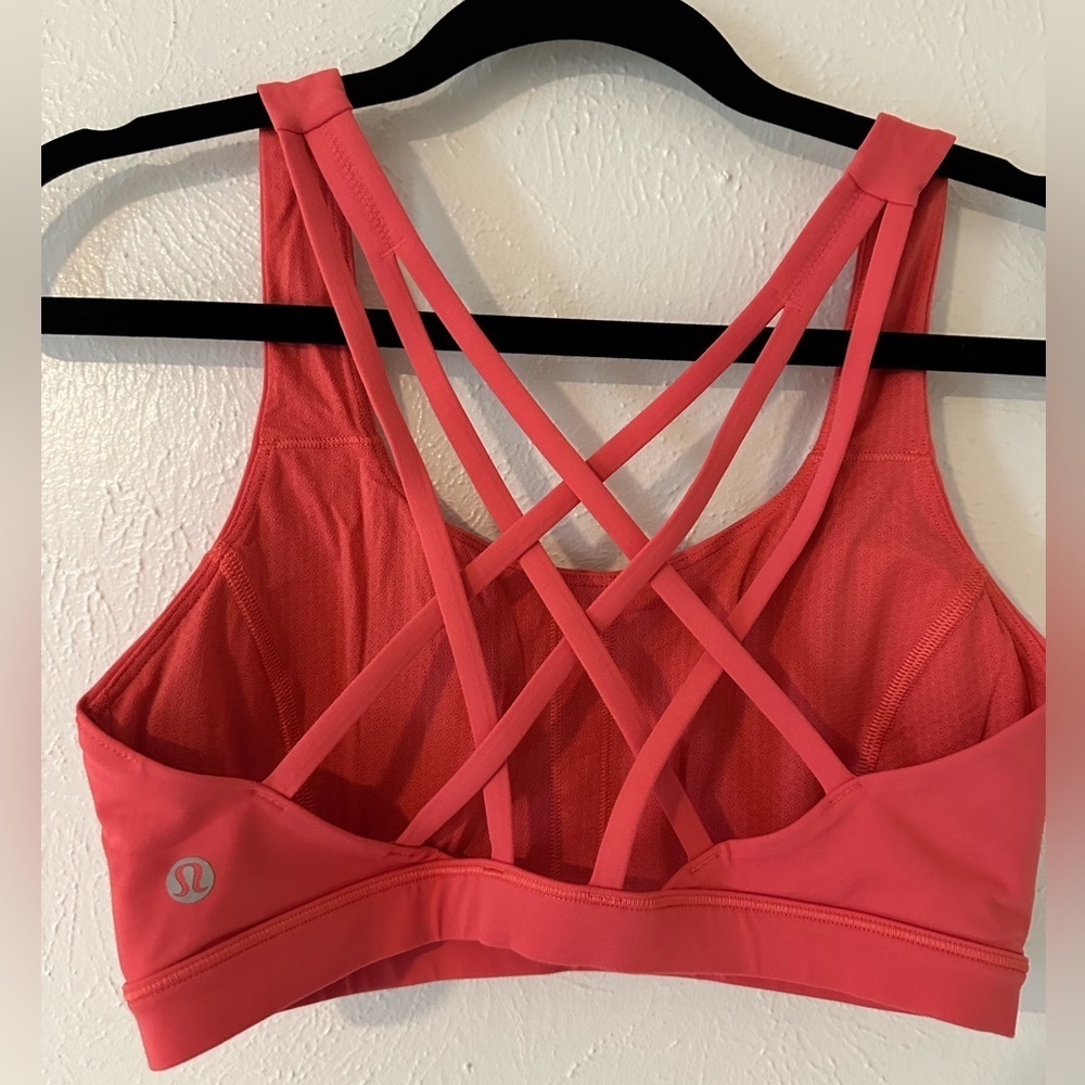 Lululemon Free to Be Serene Bra *Light Support, C/D Cup
Pale Raspberry​​​ - Picture 7 of 8